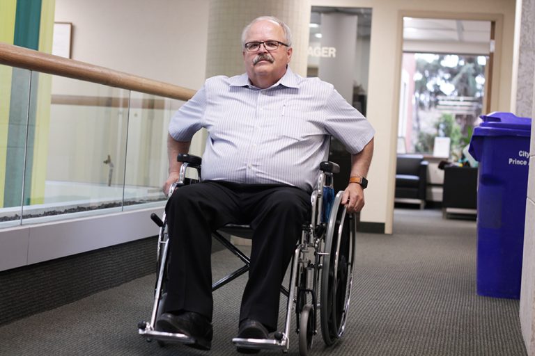 Mayor Dionne spends a day working in a wheelchair