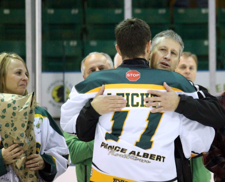 Leicht remebered as Mintos win opener