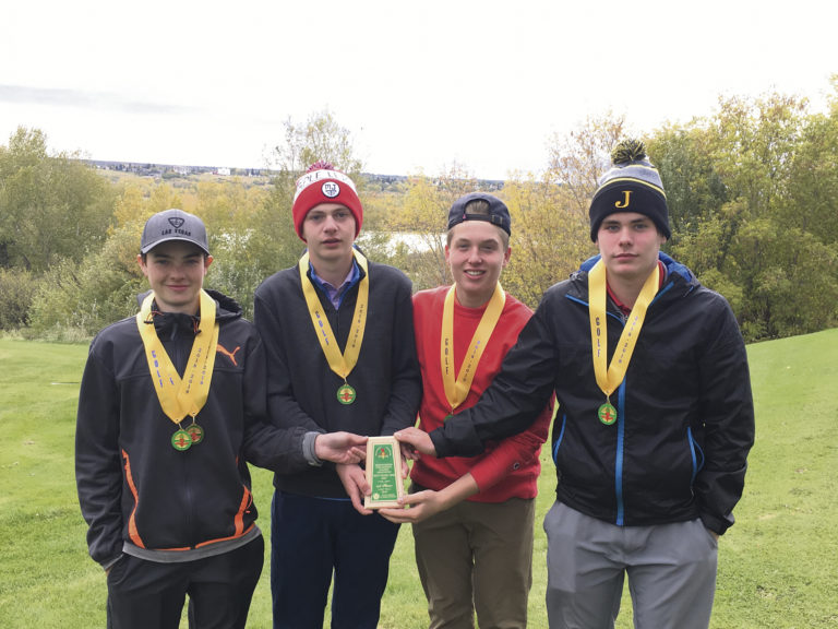 Carlton captures provincial male golf team title