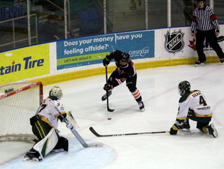 Mintos open home stand with loss to Contacts