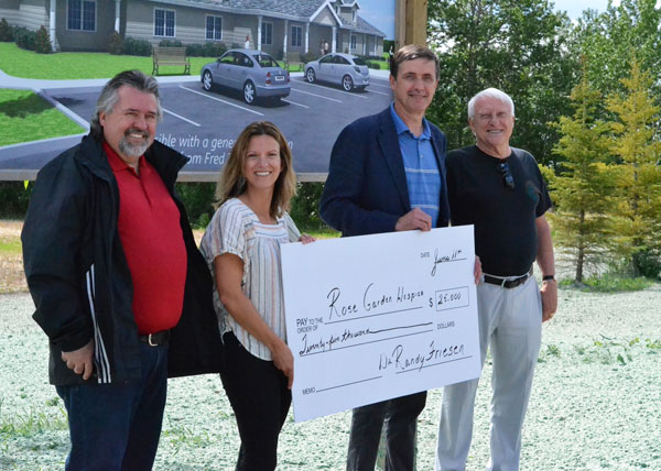 Local doctor gives $25K to Rose Garden Hospice