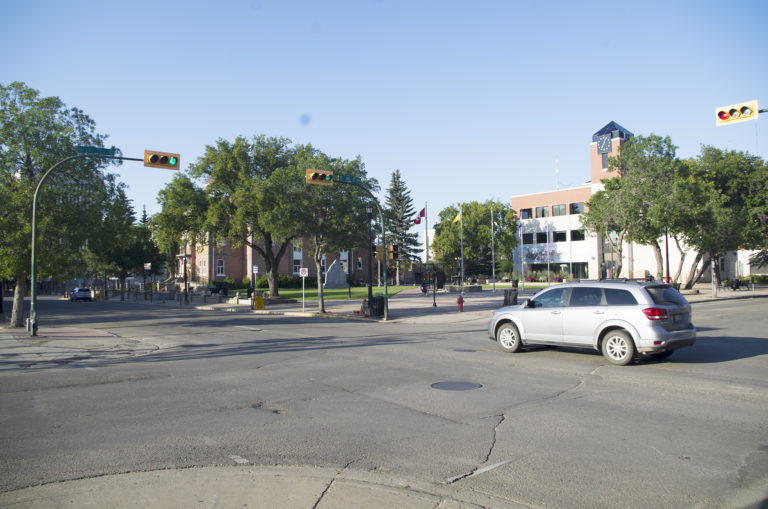 City takes first steps to reduce large number of traffic lights in Prince Albert