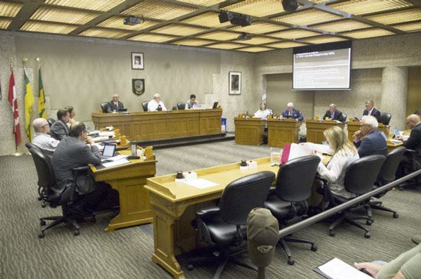 City council passes $3,000 conflict resolution session