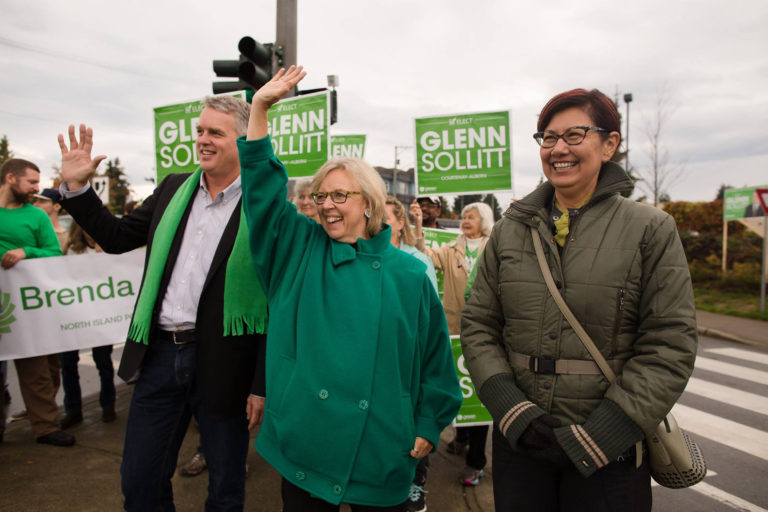 May steps down as Green Party leader