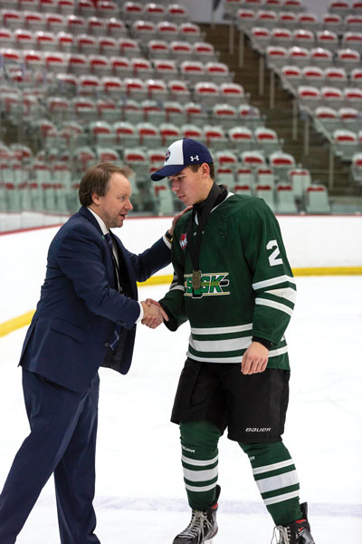 Fouquette brings back a gold medal from the WHL Cup