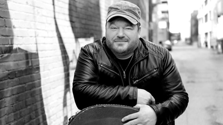JJ Voss to hit E.A. Rawlinson Centre stage with soulful sound
