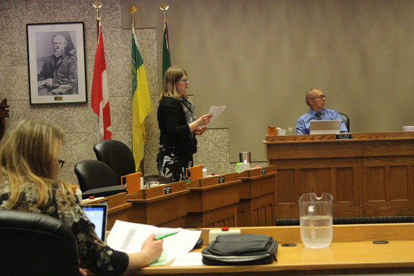 Council moves options on 2020 Civic Election to administration