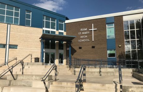 Divisi Sekolah Katolik berlaku untuk ruang kelas yang dapat dipindahkan untuk cole St. Mary High School