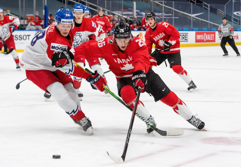 Canada advances to World Junior semifinal