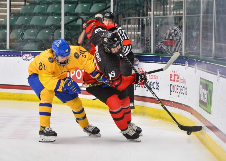 Canada cruises to World Under-18 final