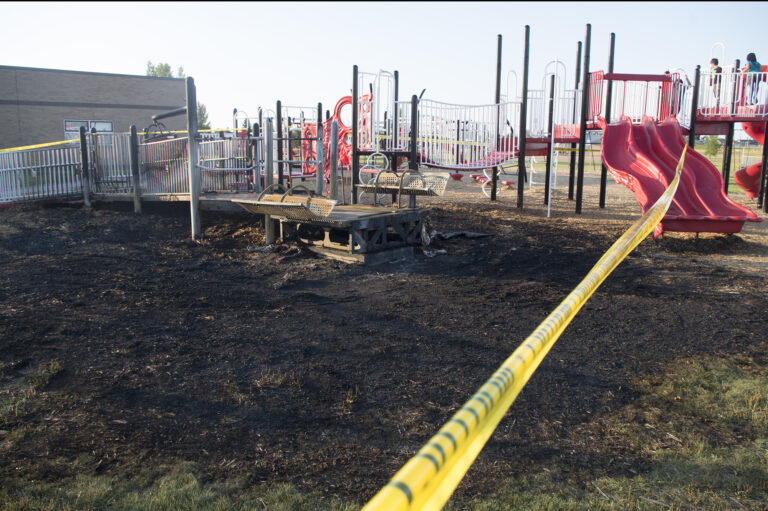 Fire at École Vickers Public School playground under investigation