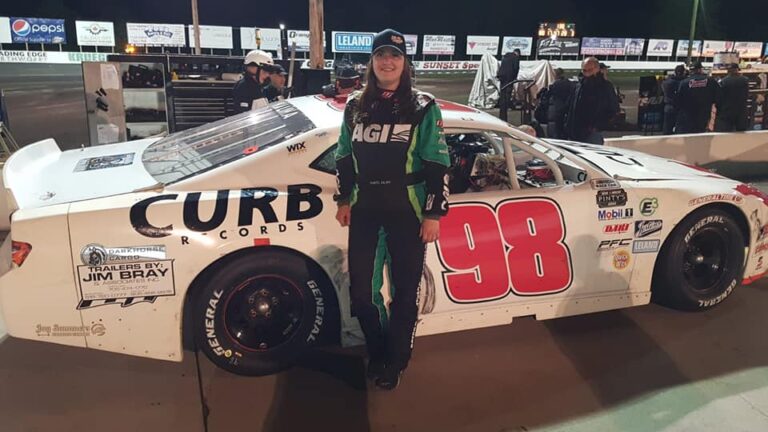 Kalika posts best career NASCAR Pinty’s Series finish at Sunset Speedway