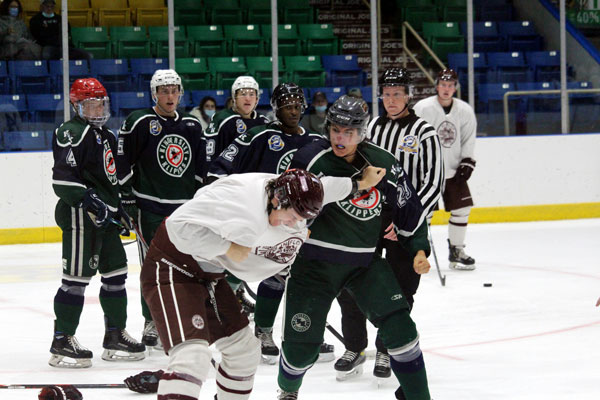 Klippers and Bombers pay a visit to Prince Albert
