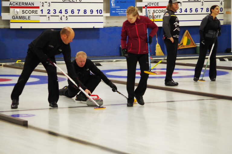 Mixed Provincial Curling tournament kicks off in Prince Albert