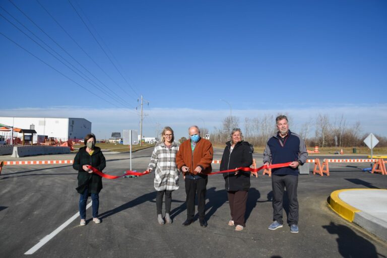 City cuts the ribbon on Marquis Road expansion