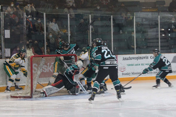Tight race for first place in SJHL Sherwood Division
