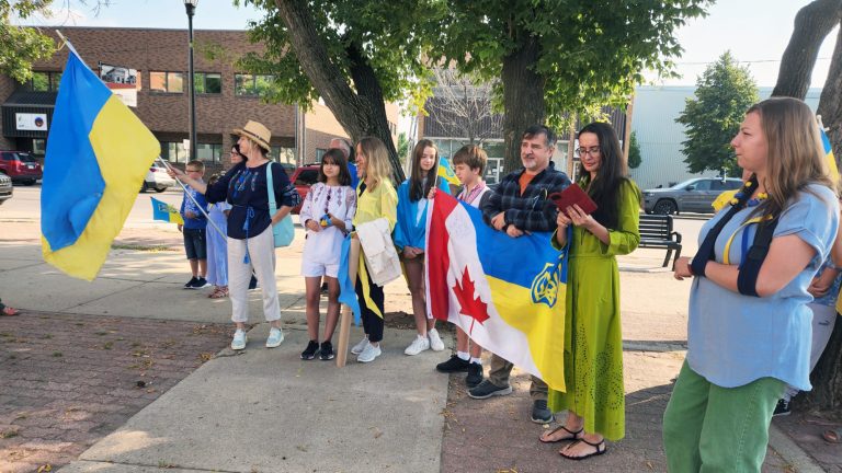 Prince Albert residents stand with Ukraine on Independence Day