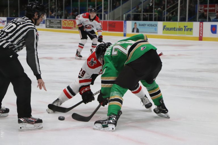 Raiders can’t solve Ungar late, fall 3-2 to Moose Jaw at home￼