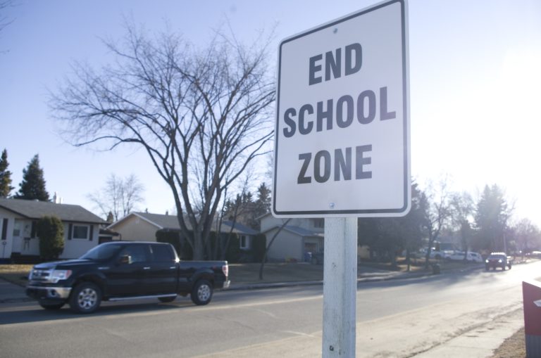 Council approves 4 new School Zones, reduced 30 km/hr speed limit at executive committee