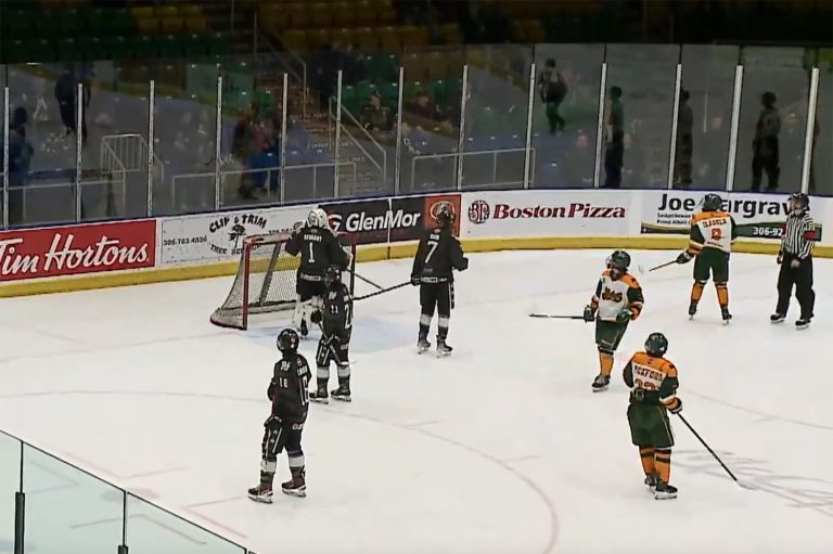 Mintos declared victor after water pipe break ends game early