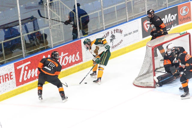 Mintos overcome early deficit in 6-1 win over Maulers