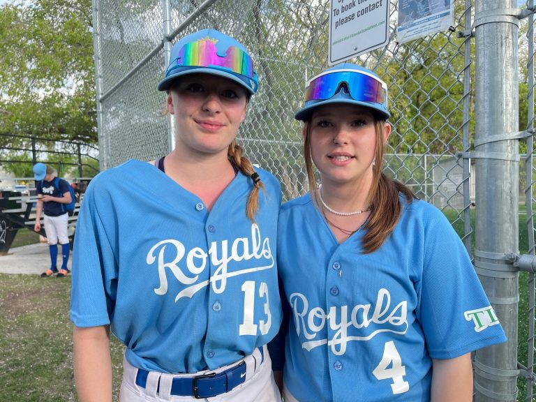Pair of female Prince Albert Royals players to represent Sask on national stage