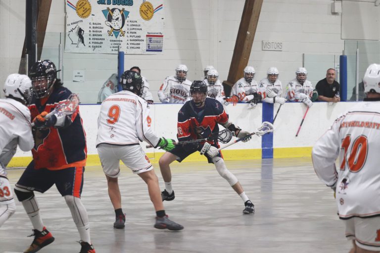 Outlaws fall in close contest with Fighting Sioux