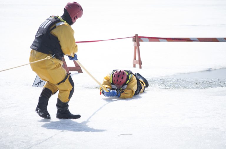 Prince Albert emergency personnel warn of unsafe ice conditions following 3 deaths at Humboldt Lake