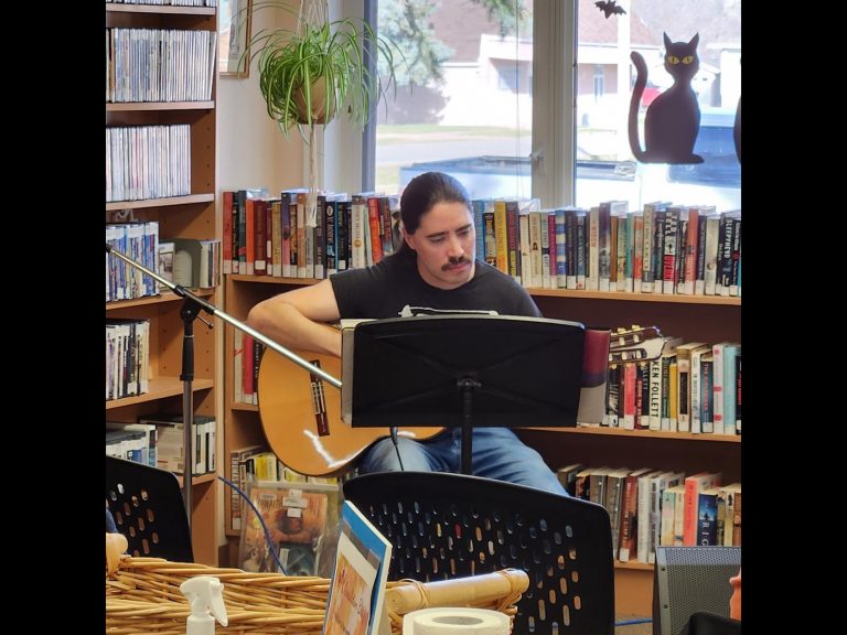 Wakaw Public Library Creates Community