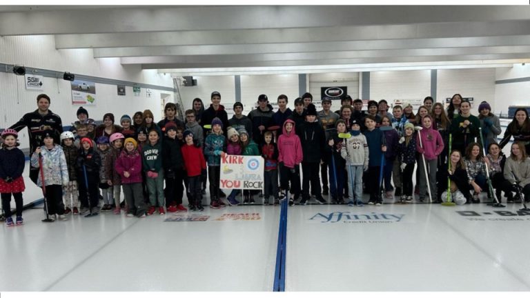 Curling pros Muyres, Walker, teach curling skills to Northeast Sask. youth