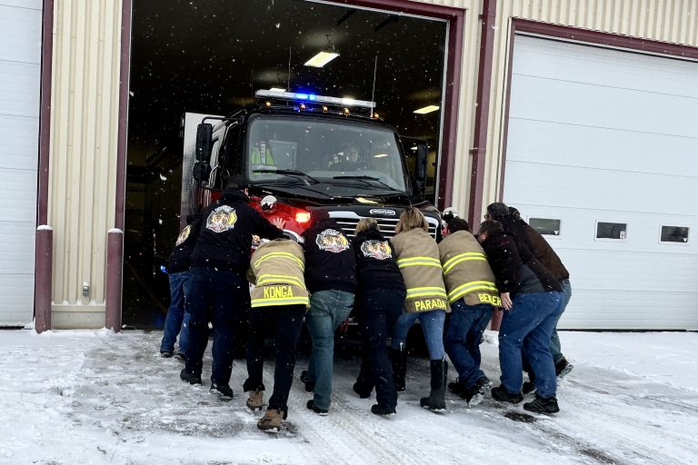 La Ronge Regional Fire Department celebrates arrival of new rescue truck