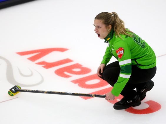 First-time Saskatchewan skip eliminated from playoff contention at the Scotties