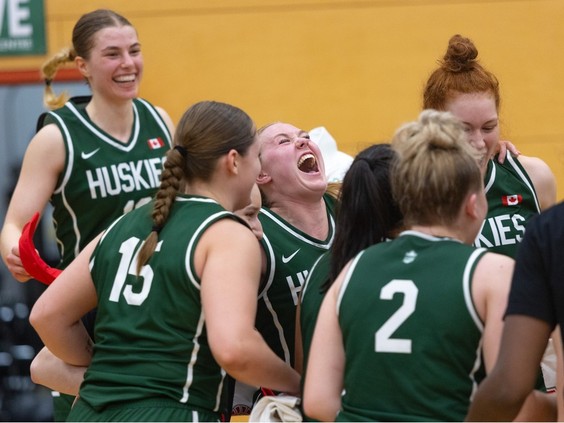 Dominant Dogs: U of S women’s b-ball wins 4th Canada West title in 5 seasons