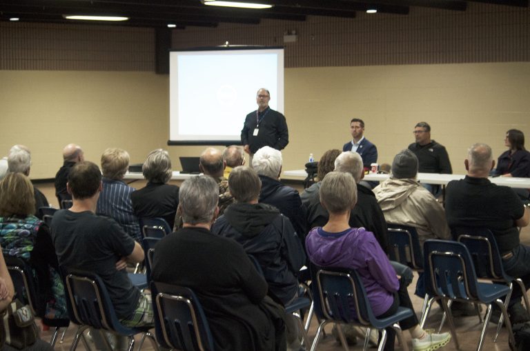 Residents raise concerns about ward cleanliness and mental health supports during Ward 3 Town Hall Meeting