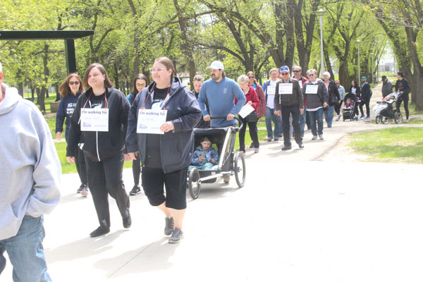 Walk for Alzheimer’s raises funds and awareness