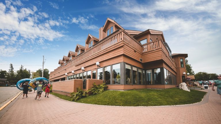 Sask. hospitality management companies partner to purchase Hawood Inn in Waskesiu