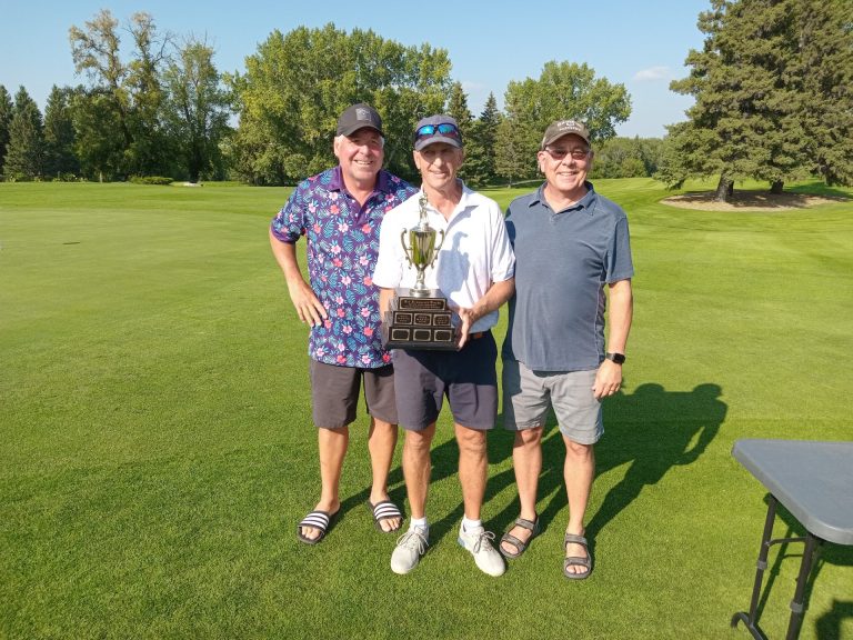 Kachur takes first Sr. Men’s Northern title at Cooke Municipal Golf Course