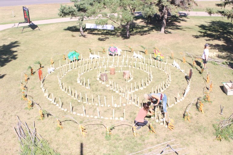 Métis Mentorship Project takes new form with Horse Labyrinth