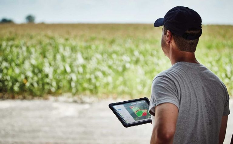 Digital farming: How farmers are using data to track results and make decisions this harvest season